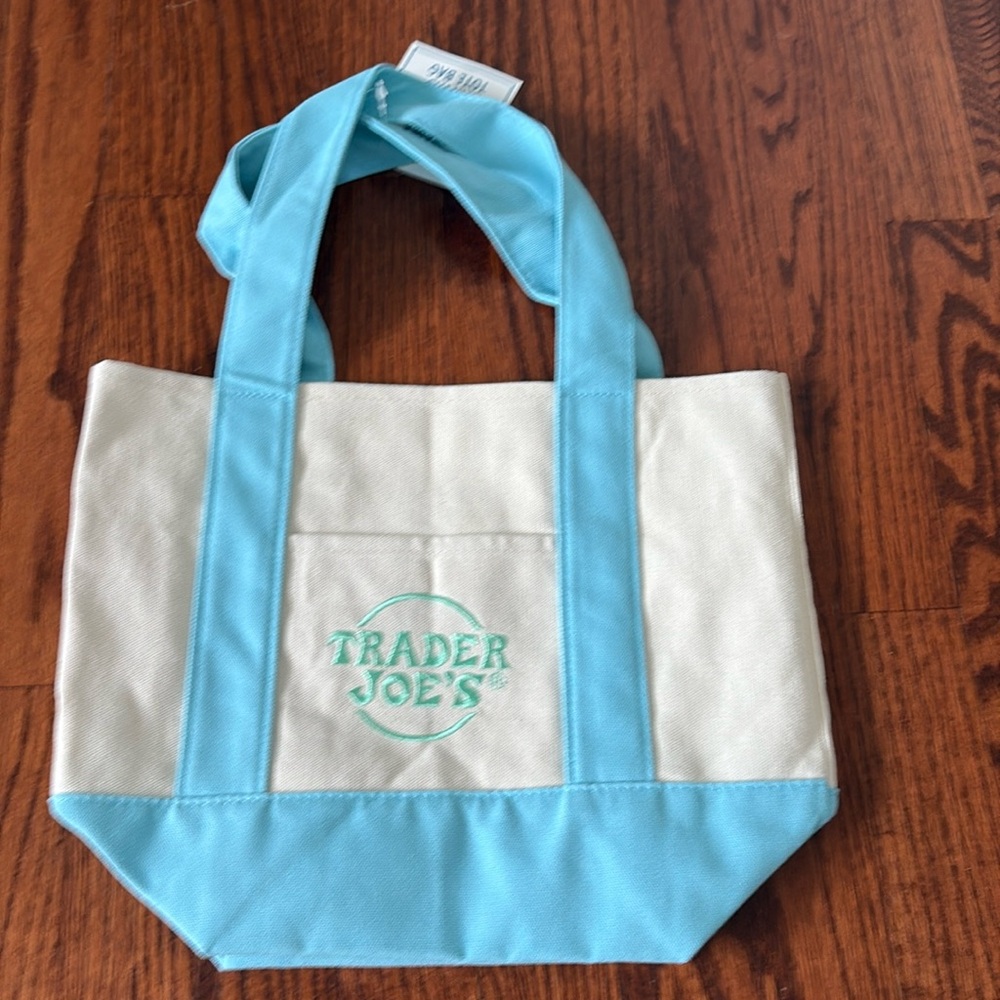 Nwt Trader Joe’s mini tote bag